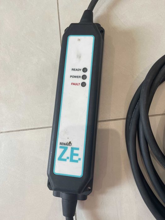 Cabo de Carregamento RENAULT Zoe