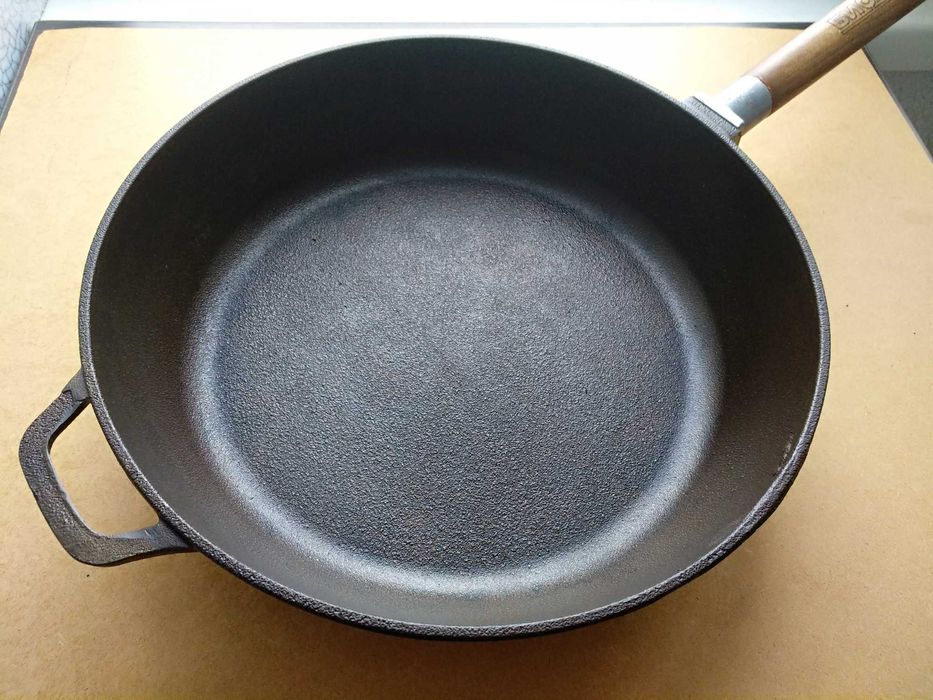 сковорода чугунная биол