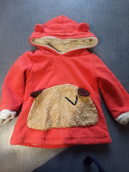 Продам теплую толстовку для девочки