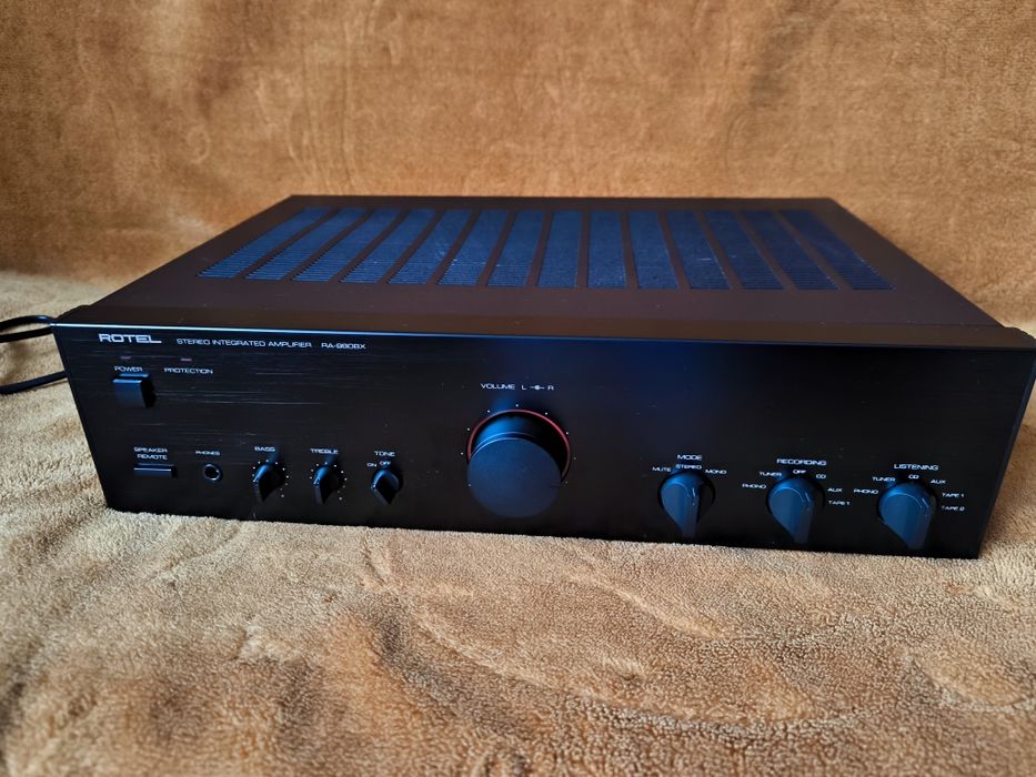 Rotel RA-980bx wzmacniacz Integra
