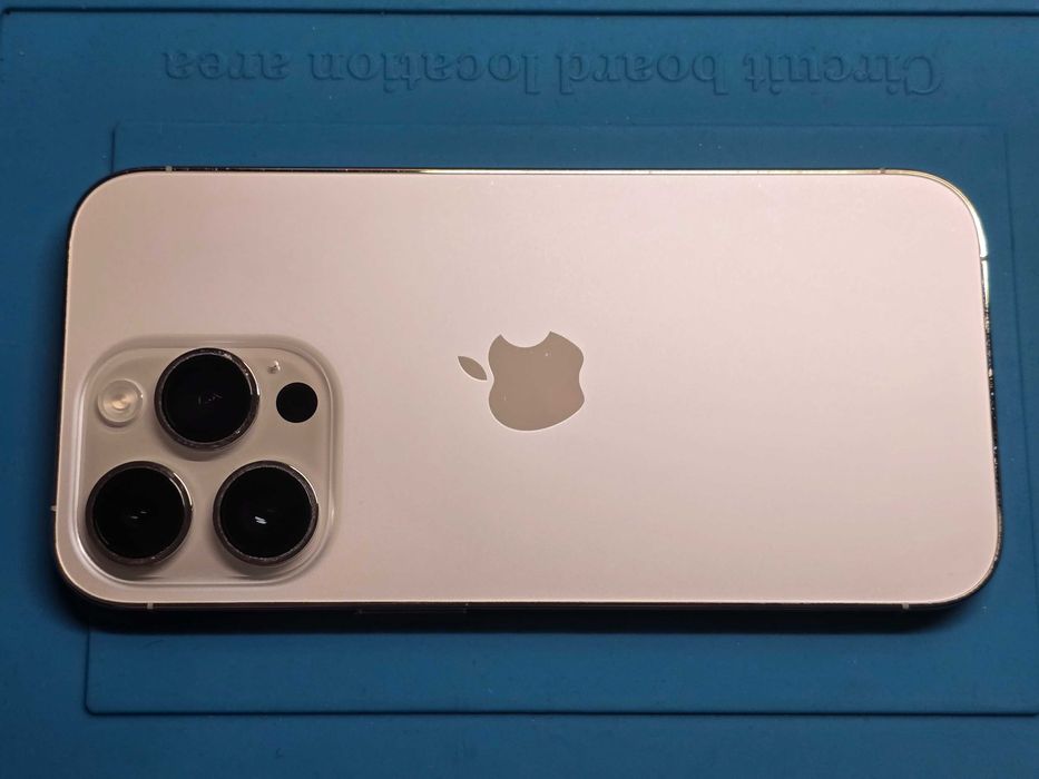 Używany - Apple iPhone 14 Pro 128GB Srebrny - GSM Baranowo