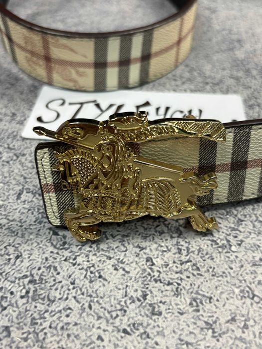 Шкіряний ремень Burberry