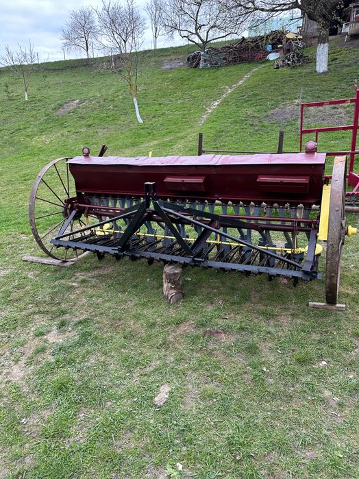 Сівалка навісна для мінітрактора