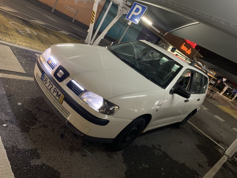 Seat Cordoba ano 2000 como novo OPORTUNIDADE