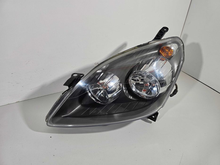 Opel Zafira B Lampy Przód Przednie Zwykłe H7 Komplet Lewa+Prawa Europa