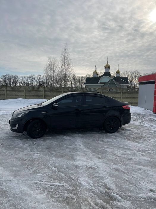 Продам Кіа ріо 2013рік