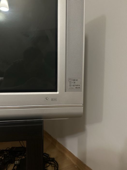 Philips Cineos 32PW9520/12 CRT 100Hz | Retro Gaming | PS2 SNES