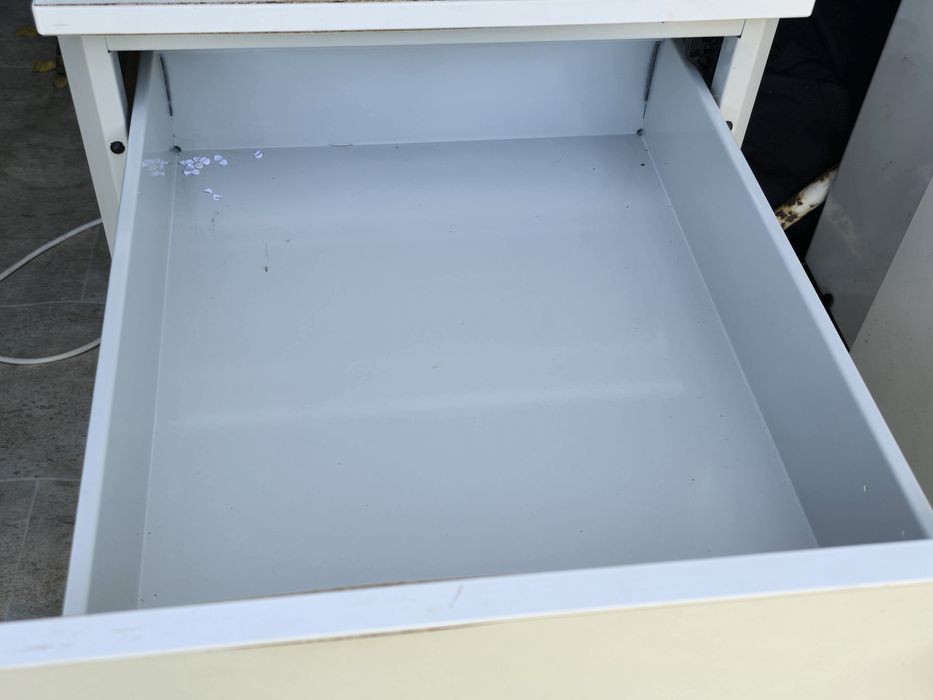 Módulo gavetas com 3 gavetas