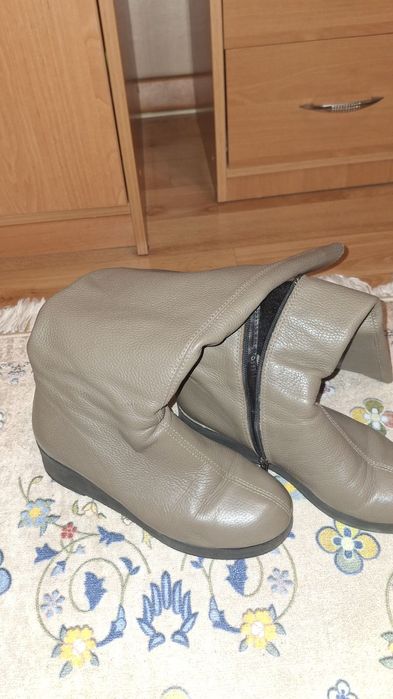 Черевики вживані