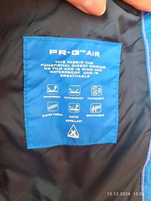 Зимова куртка і шапка