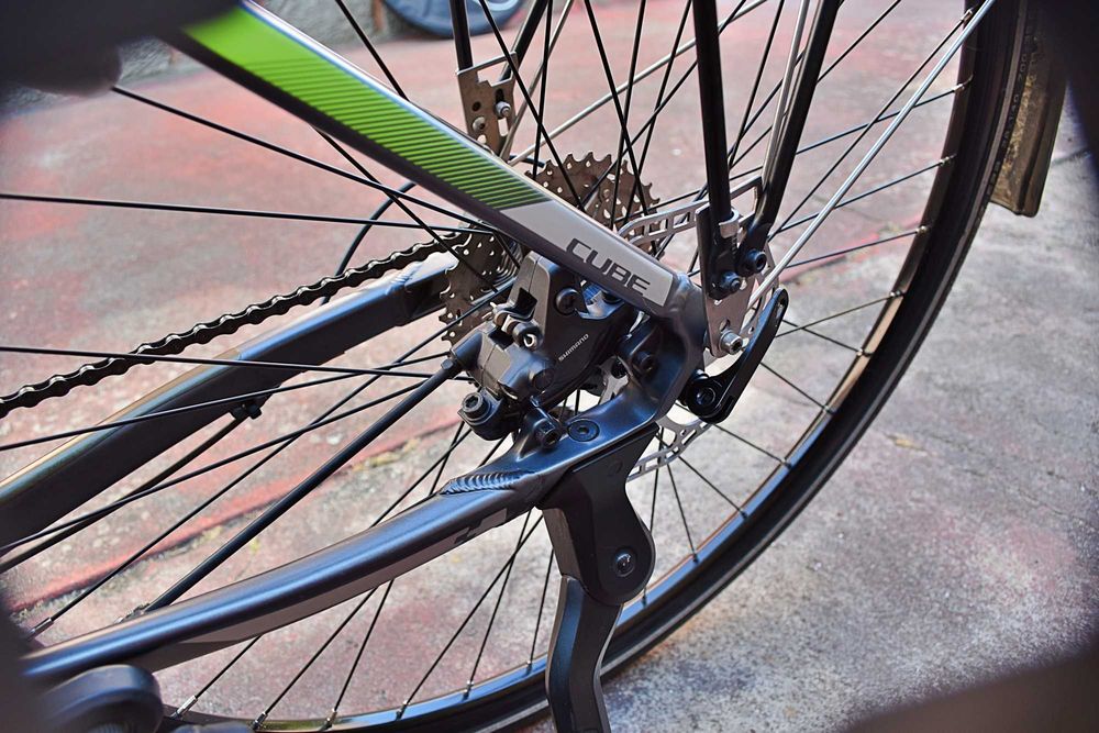 Bicicleta Cube Cross Pro