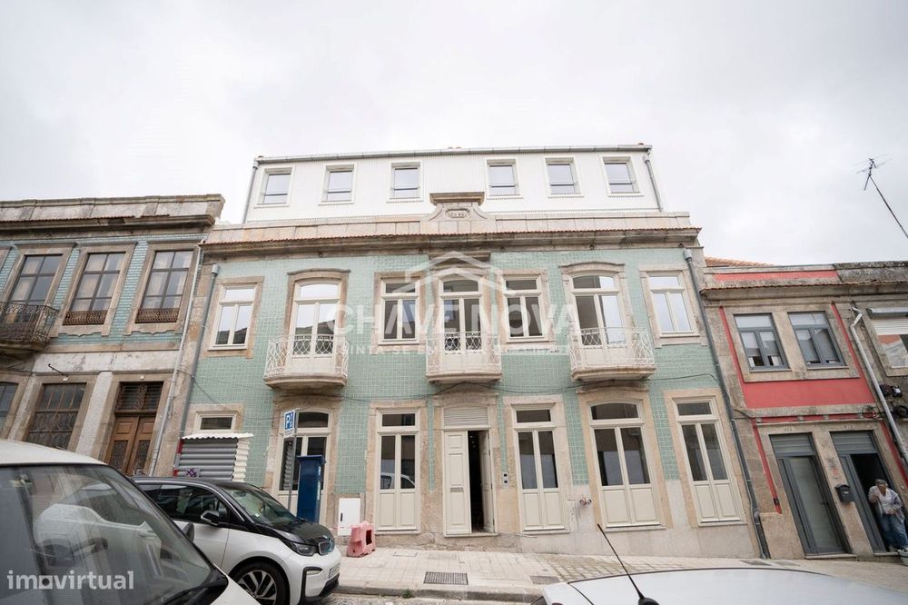 Vila T1 com jardim em Bonjardim