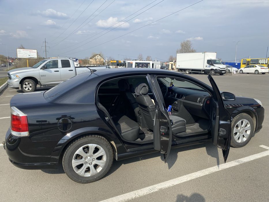 Продаю власний автомобіль