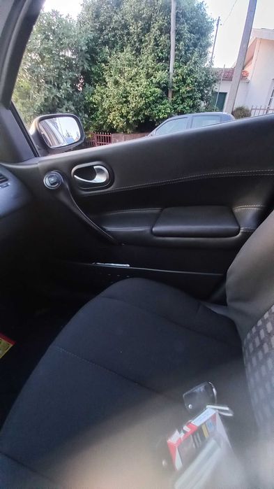 Carro megane 2006 diesel