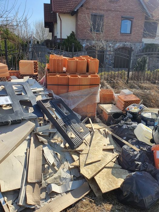 Sprzątanie posesji wywóz gruzu złomu gałęzi prace porządkowe transport