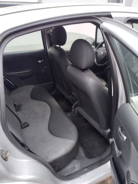 Citroen C3  1.4 benzyna 2006 rok Rezerwacja do poniedziałku