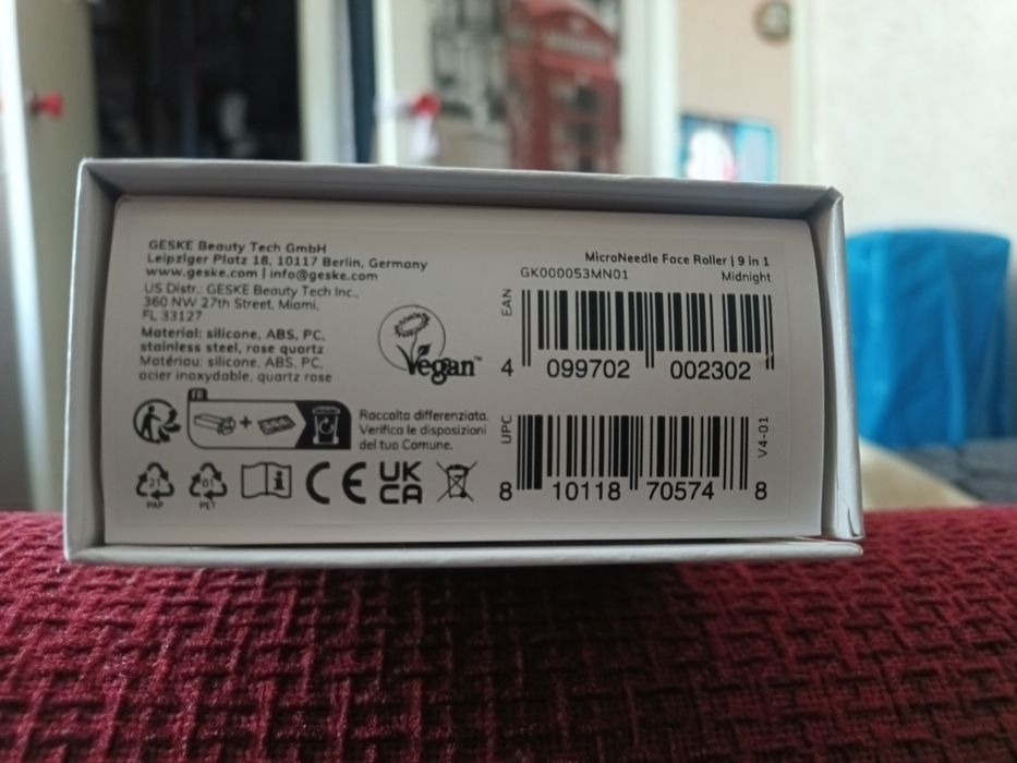 Geske MicroNeedle Face Roller 9 in 1 эл. ролик для лица с микроиглами