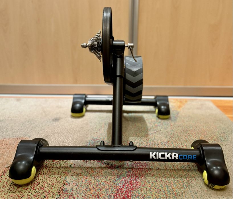 Trenażer rowerowy Wahoo Kickr Core