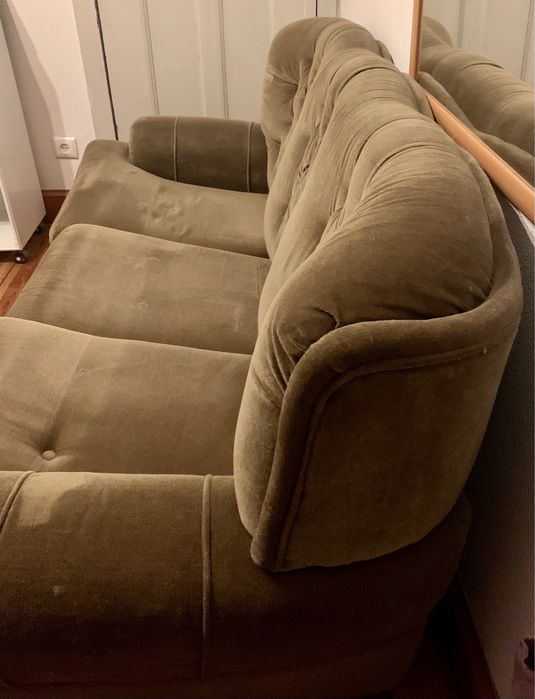 Sofá cama de três lugares