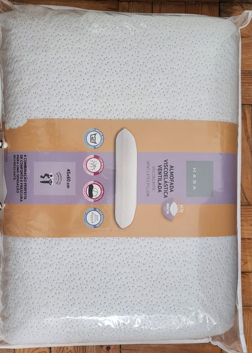 Travesseiro de meditação para o pescoço e uma boa noite de sono.