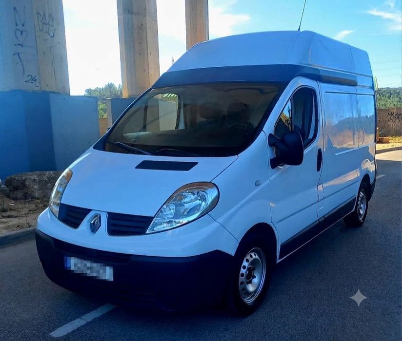 Renault Trafic 2.0 dci teto alto