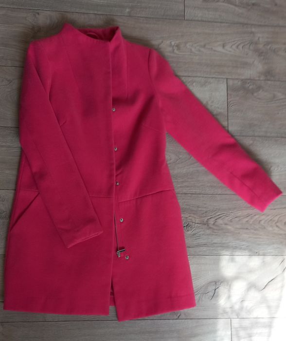 Piękny nowy płaszczyk wiosenny Top Secret rozm. 34 XS