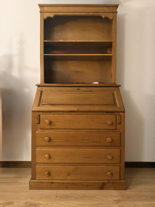 Escrivaninha em madeira maciça