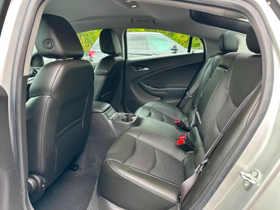 Chevrolet Volt      2016