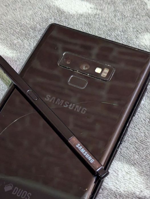 Samsung Note 9 128/6 gb