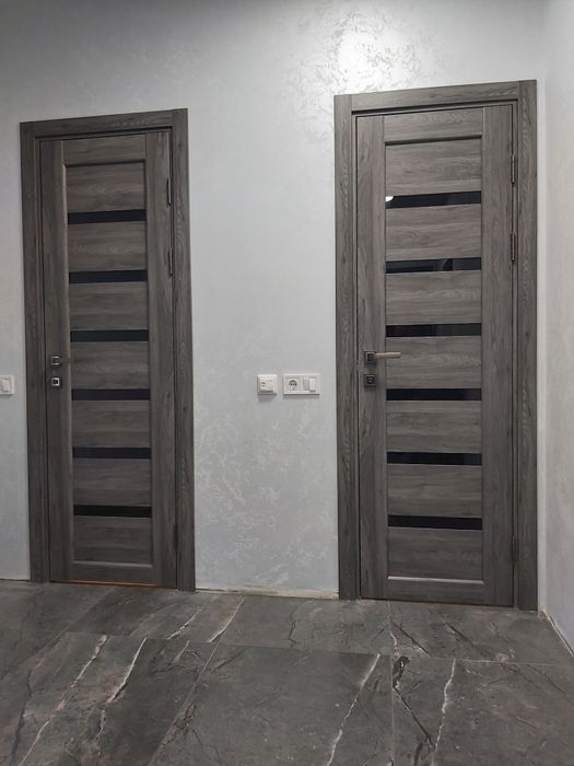 Установка дверей,зашивка проємів,монтаж мдф плінтуса.