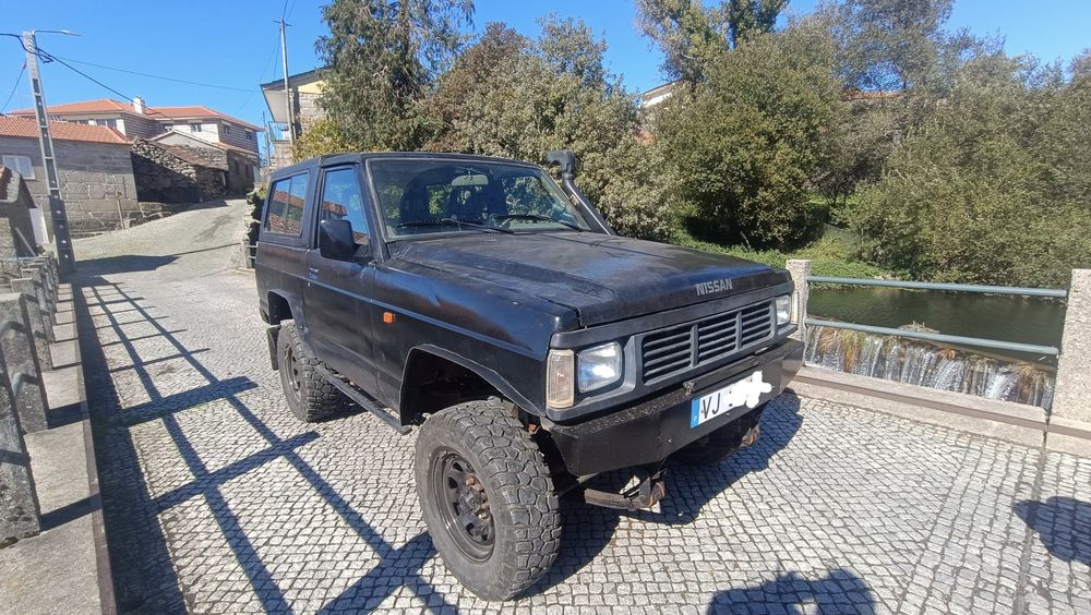 Nissan patrol 260 LX
