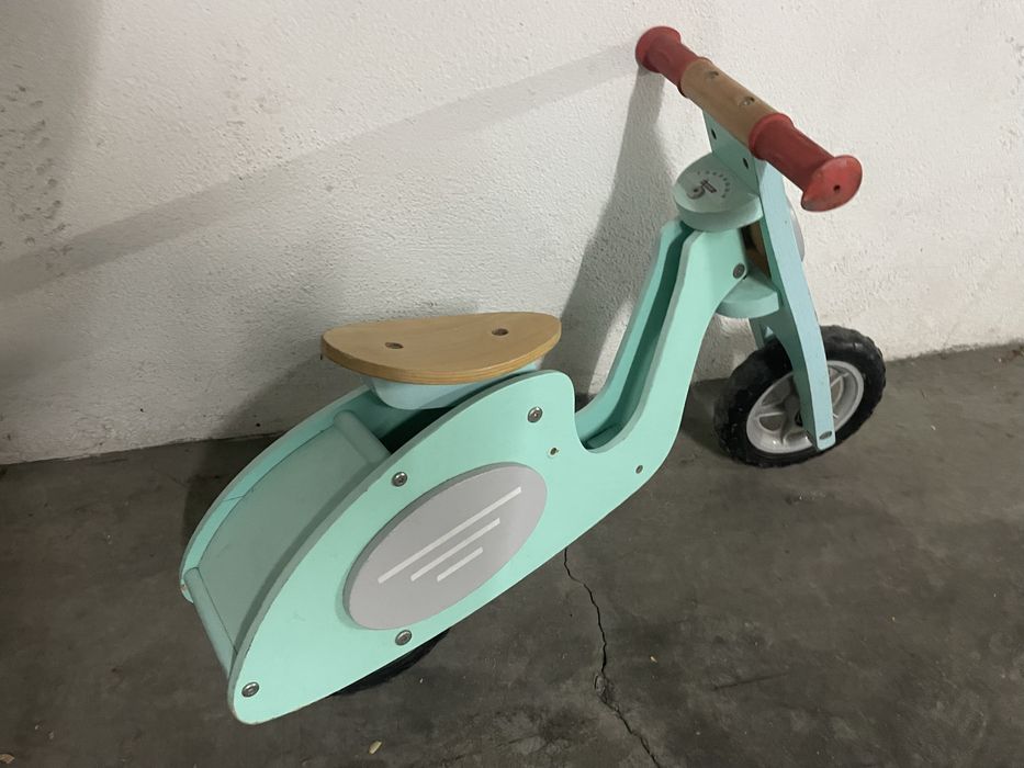 Bicicleta de equipibrio para criança