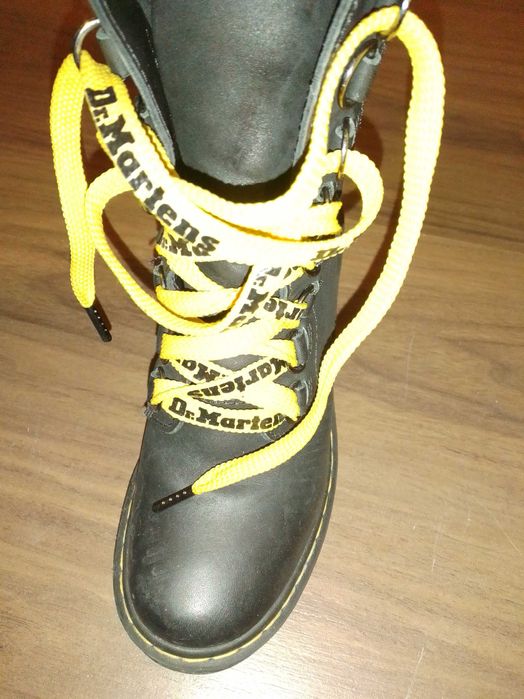 Dr. Martins tamanho 36/37