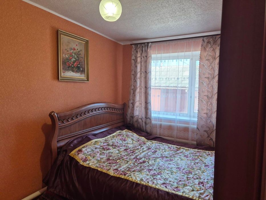 Продам добротний будинок