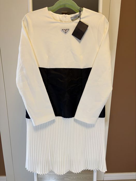 Sukienka Prada oryginalna