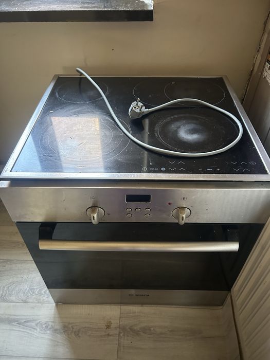 Piekarnik z płytą grzewczą