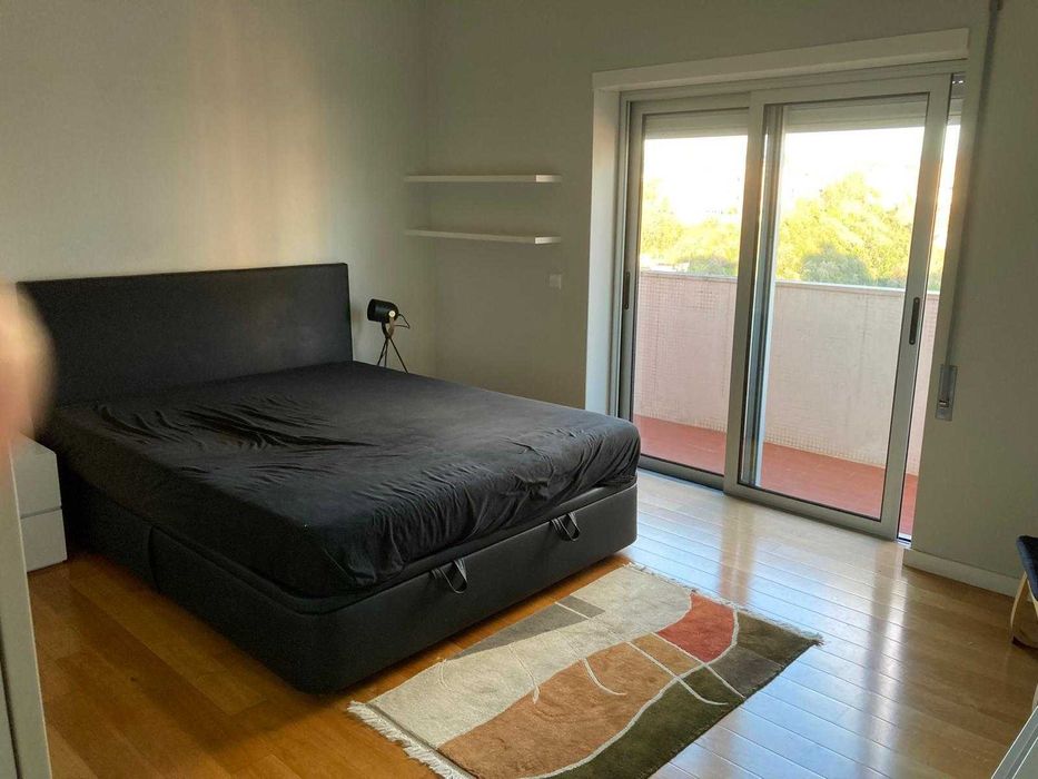 Arrendo Apartamento T2 Mobilado na Rua de Aveiro  Coimbra