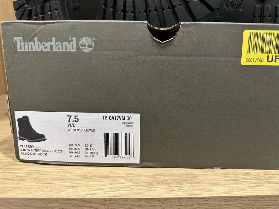 Buty Timberland Waterville 6 IN Waterproof Black Nubuck 38,5