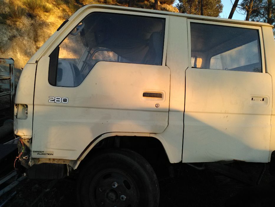 Cabine toyota 280 ano 2000 para peças