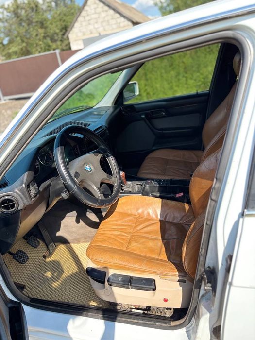 Продам BMW e34 m50b20 строкер