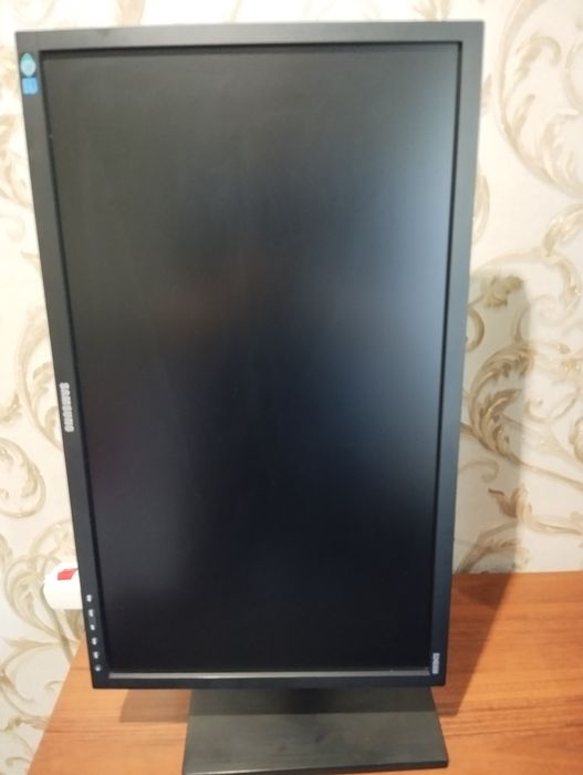 Монітор 24" Samsung FHD IPS