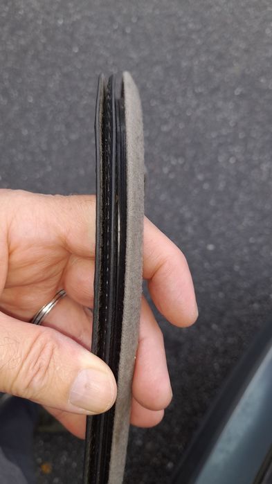 Borracha do Tecto de abrir BMW E36 (Original).