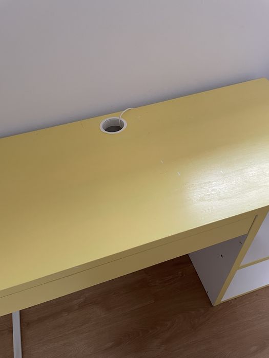 Secretária + cadeira