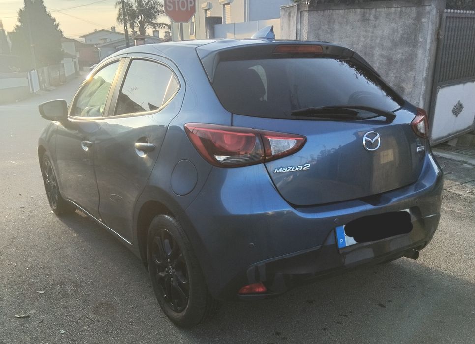 vendo Mazda 2 1.5 skyactiv-g nacional 2019 acidentado salvado