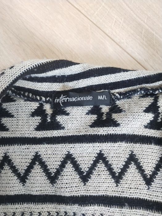 Aztecki kardigan narzutka sweter asymetryczny M/L