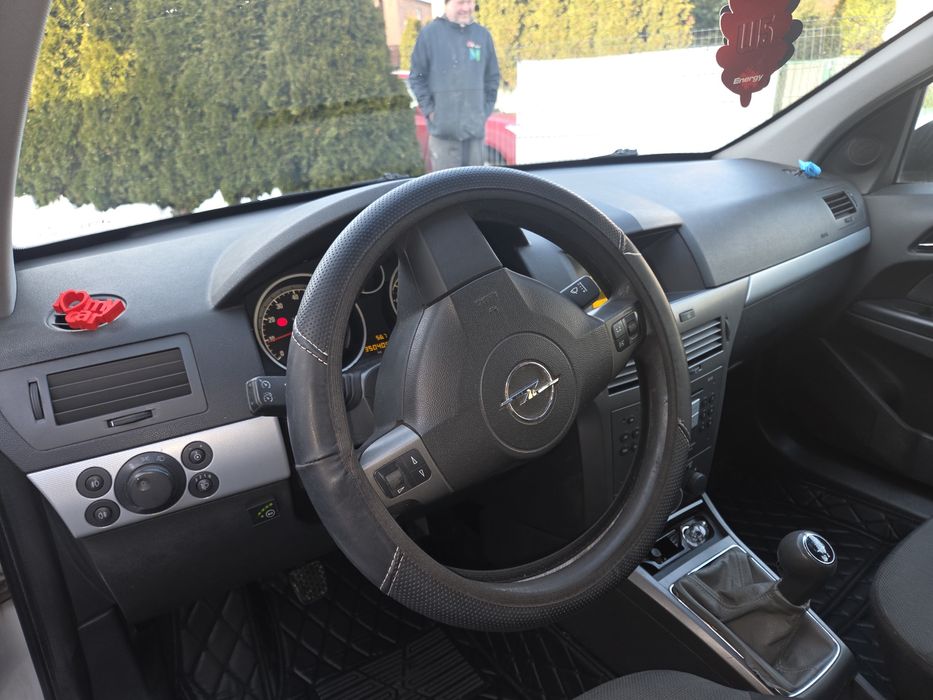 Astra z Gazem 1.8 okazja