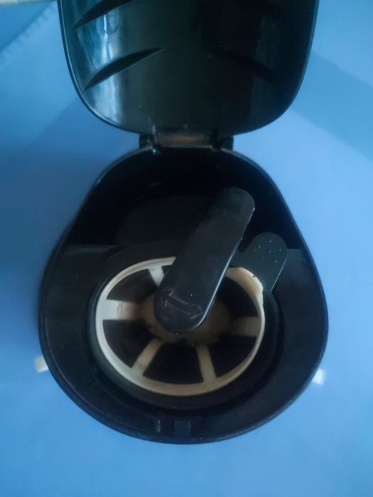 Капельная кофеварка.