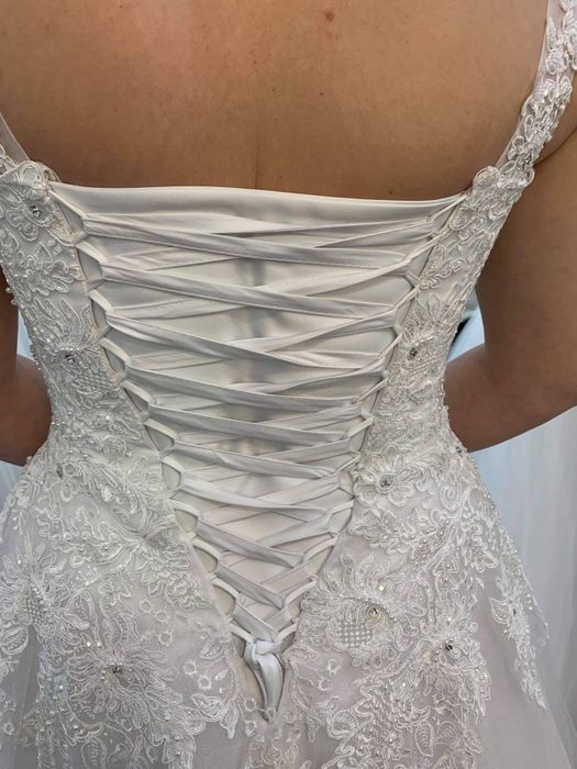 Suknia ślubna +bolerko r.38-44