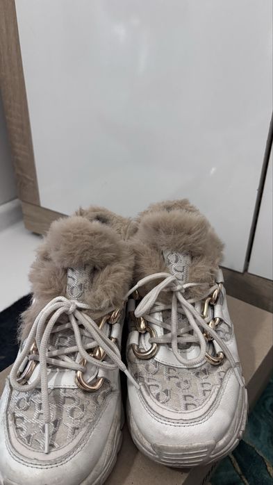 Buty z futerkiem