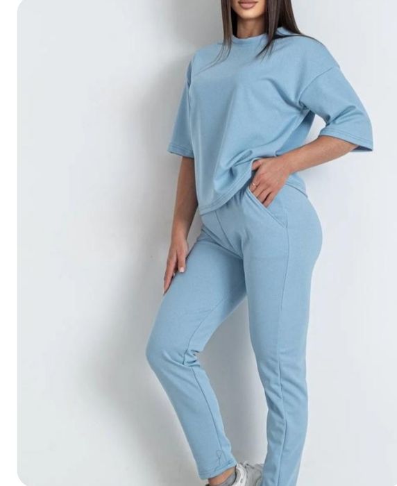 Костюм жіночий р48